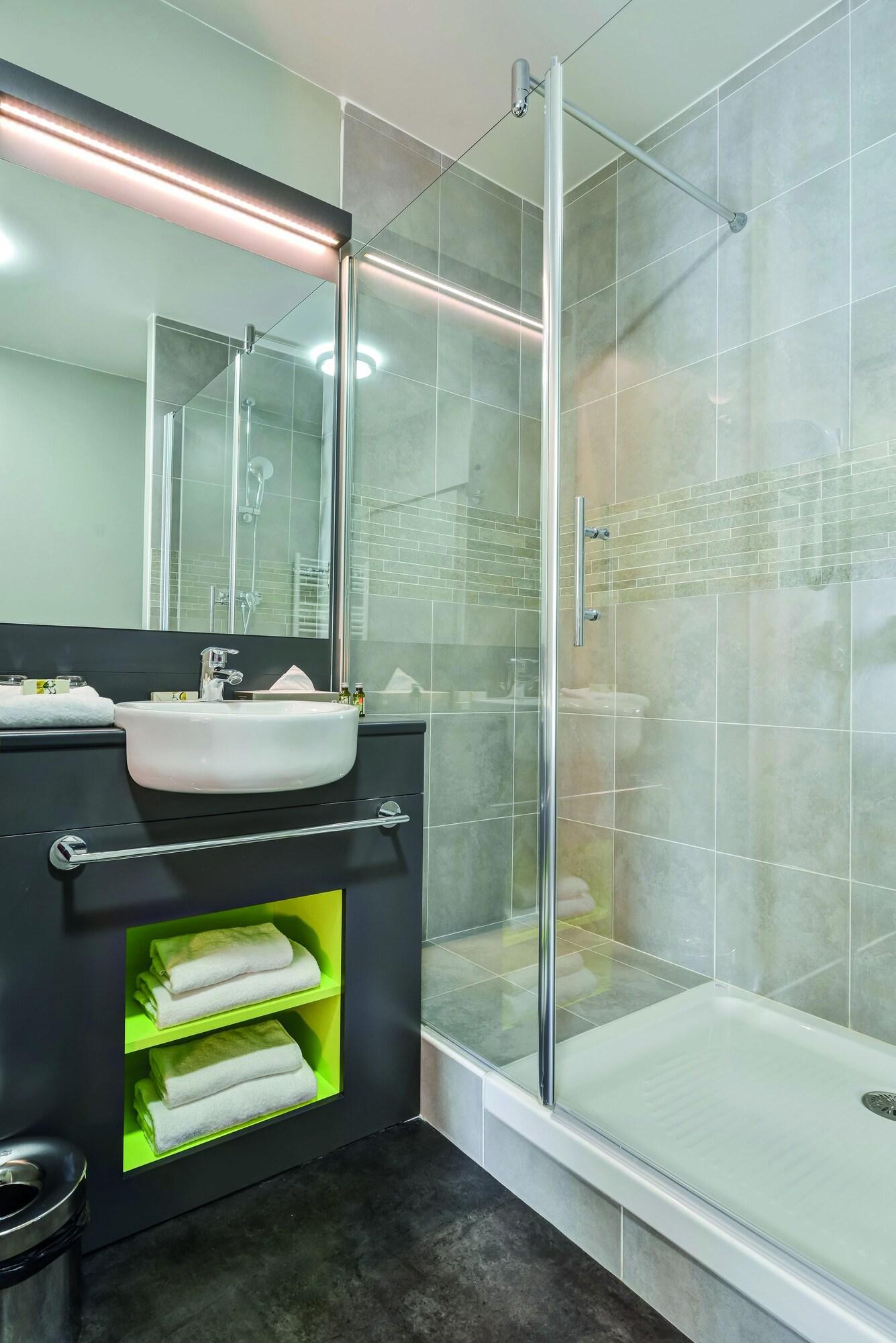 Appart'city Confort - Aeroport Aparthotel 4*